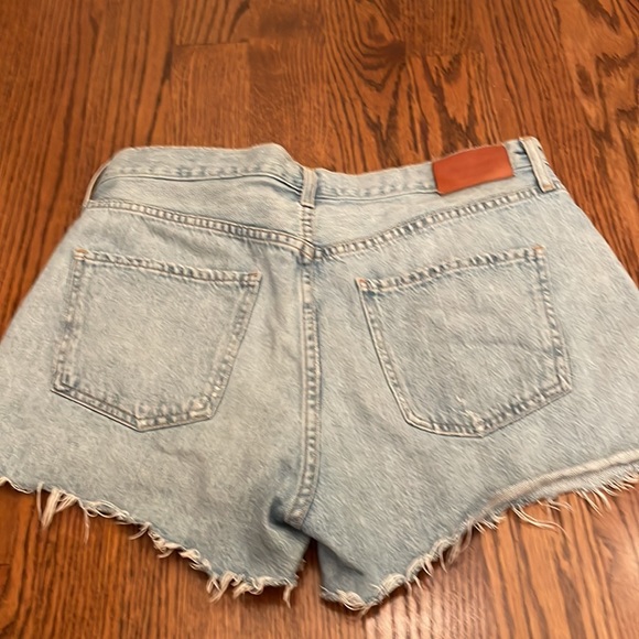 🎉host pick🎉Citizens of Humanity Marlow Vintage Short in Taormina - Picture 5 of 5